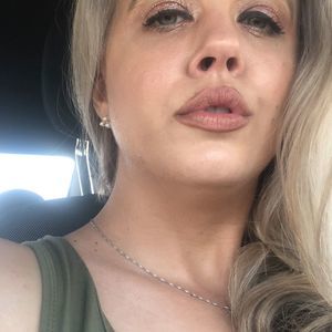 Meet your Posher, Tonya